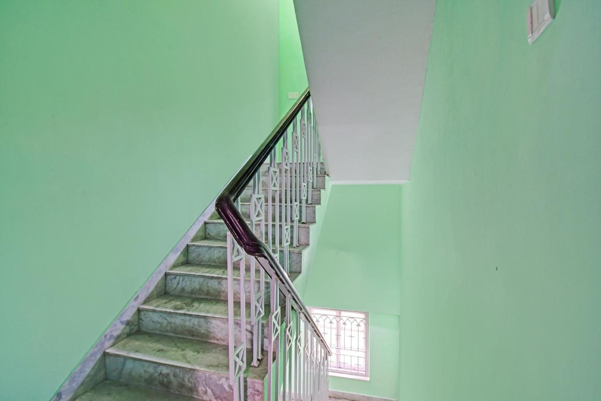 Hotel O R A Homestay Near Acropolis Mall Kolkata Ngoại thất bức ảnh